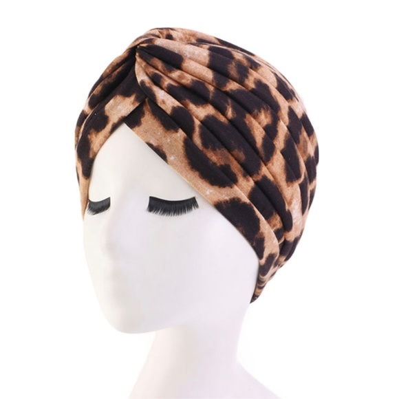 Rich soft Leopard print vintage, retro pinup style turban - Picture 4 of 4